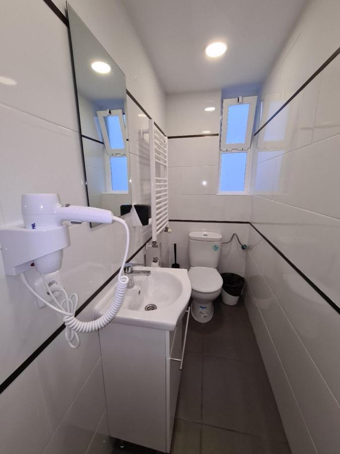 M-A Rooms Star Hostal 마드리드 외부 사진